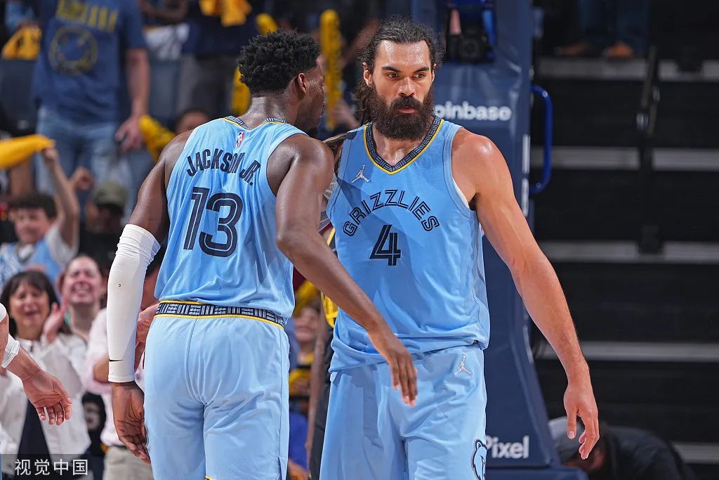 今晚突围战来临,孟菲斯灰熊围绕葡超再遭质疑,信心回归,训练强度明显提升 今晚突围战来临,孟菲斯灰熊围绕葡超再遭质疑,信心回归,训练强度明显提升