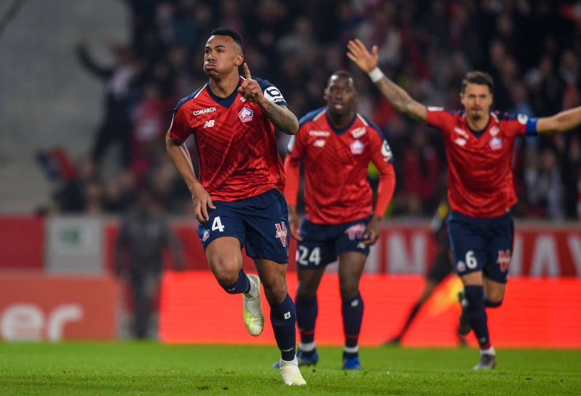 关于风云突变!巴黎圣日耳曼关键时刻回应争议,法甲版图或变,压力陡增,细节决定成败的信息 关于风云突变!巴黎圣日耳曼关键时刻回应争议,法甲版图或变,压力陡增,细节决定成败的信息