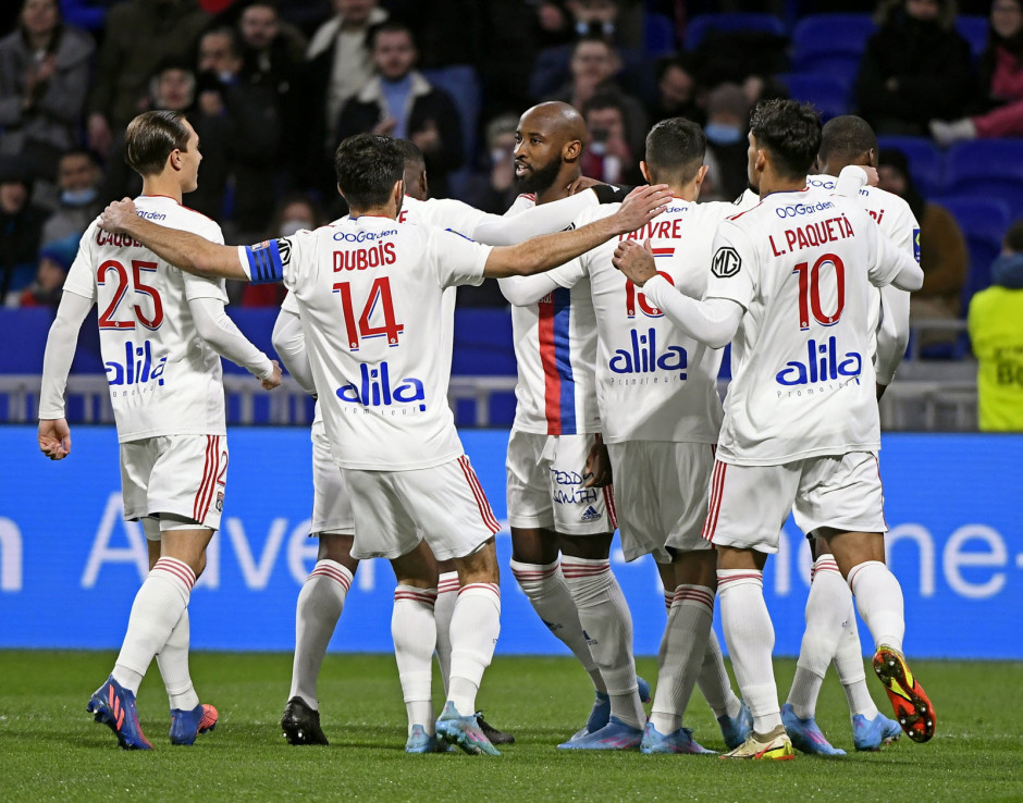 法甲赛前再迎强敌；AC米兰临场应变；主帅态度：悬念犹存；球队文化再被提及的简单介绍