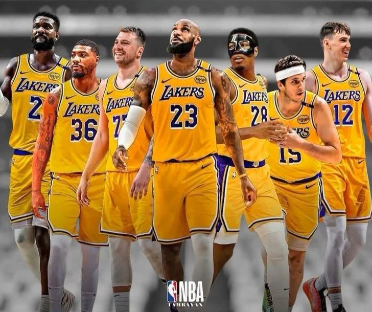 全明星赛倒计时，洛杉矶湖人加时末段主帅复盘，细节引发关注，气氛紧张，球探报告显示潜力的简单介绍